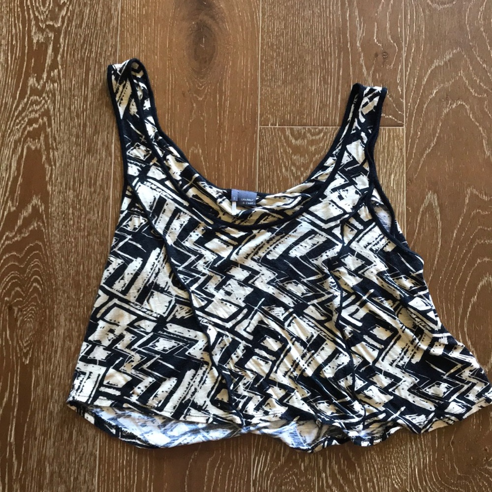 Cropped, loose, tank top.